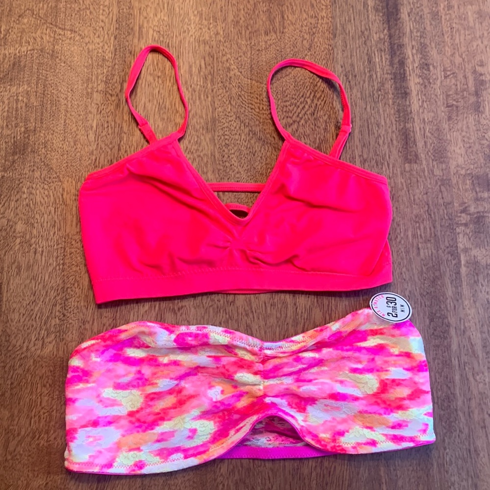 Lot of 2 Neon Bralettes size Medium (4)